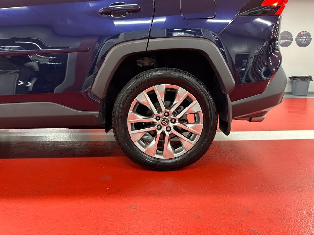 Certified 2024 Toyota RAV4 XLE Premium w/ Weather Package AWD/4WD image 29