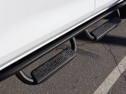 Used 2026 Chevrolet Colorado ZR2 image 12