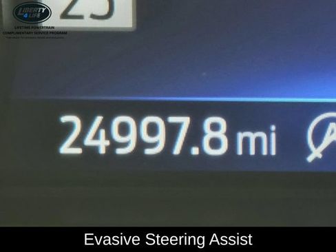 Used 2023 Ford Explorer XLT w/ Equipment Group 202A AWD/4WD image 31