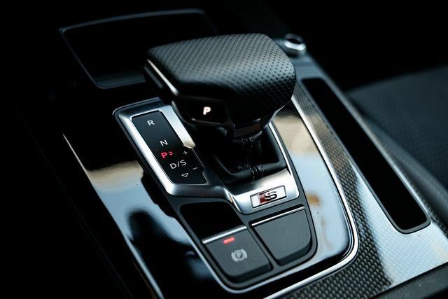 Used 2024 Audi SQ5 Premium AWD/4WD image 39