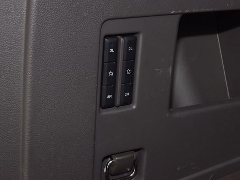 Used 2020 Ford Expedition Limited w/ Equipment Group 301A image 39