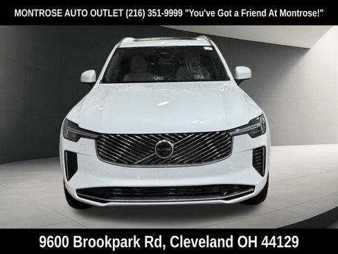 New 2026 Volvo XC90 B6 Plus w/ Protection Package Premier AWD/4WD image 8