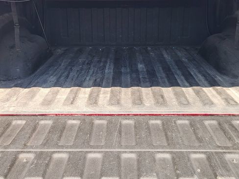 Used 2022 RAM 1500 Limited w/ Body-Colour Bumper Group AWD/4WD image 32