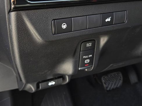 New 2026 Nissan Murano SV AWD/4WD image 18