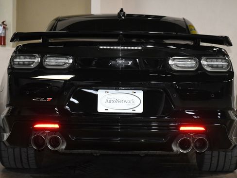 Used 2023 Chevrolet Camaro ZL1 image 2