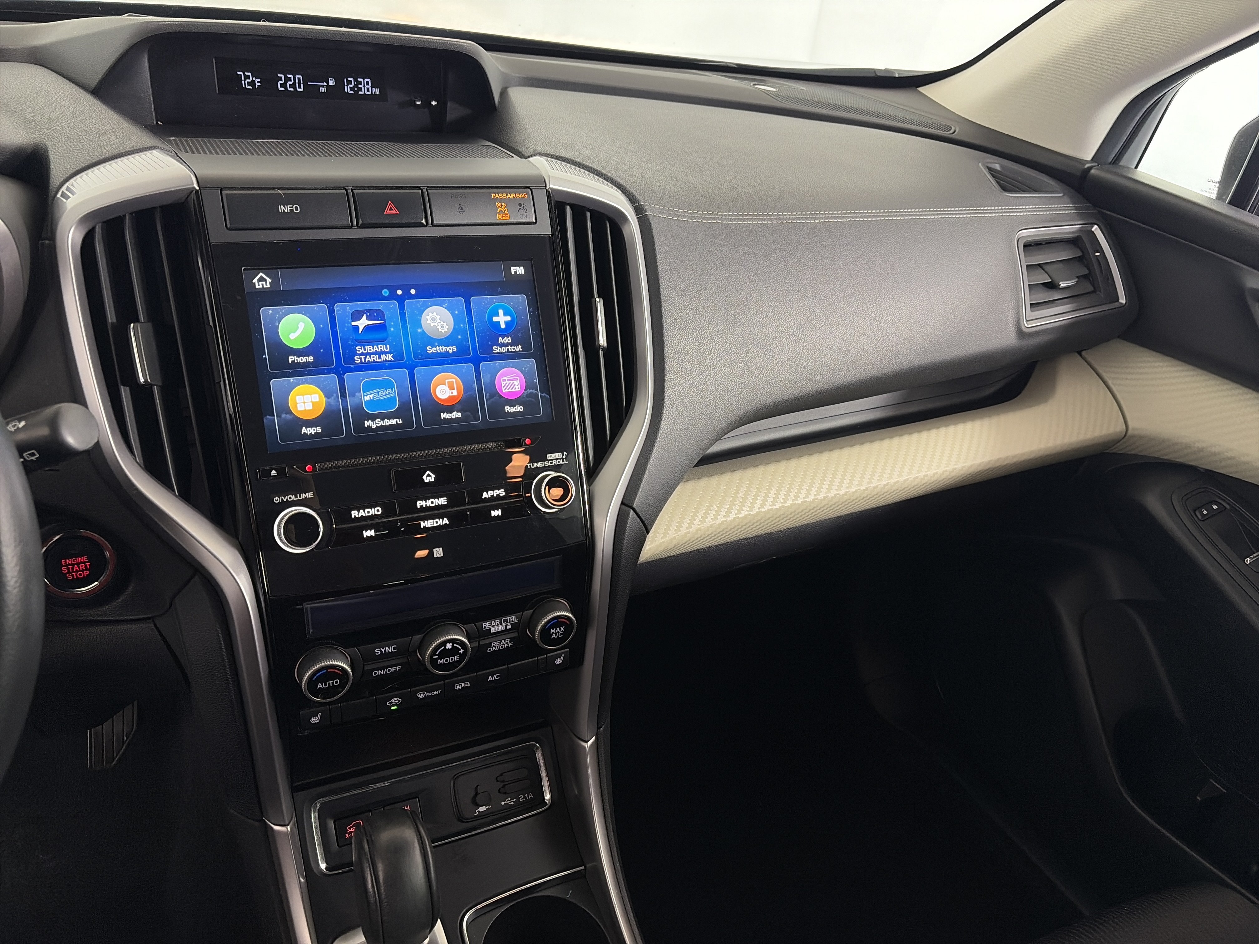 Used 2019 Subaru Ascent Premium AWD/4WD image 4