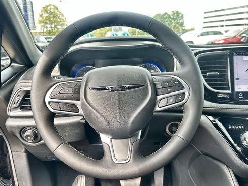 New 2026 Chrysler Pacifica Pinnacle w/ Trailer Tow Group image 16