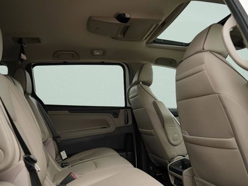 Used 2023 Honda Odyssey Elite image 17