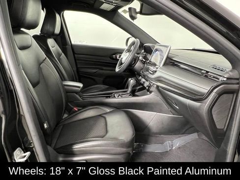 Used 2023 Jeep Compass Altitude image 18