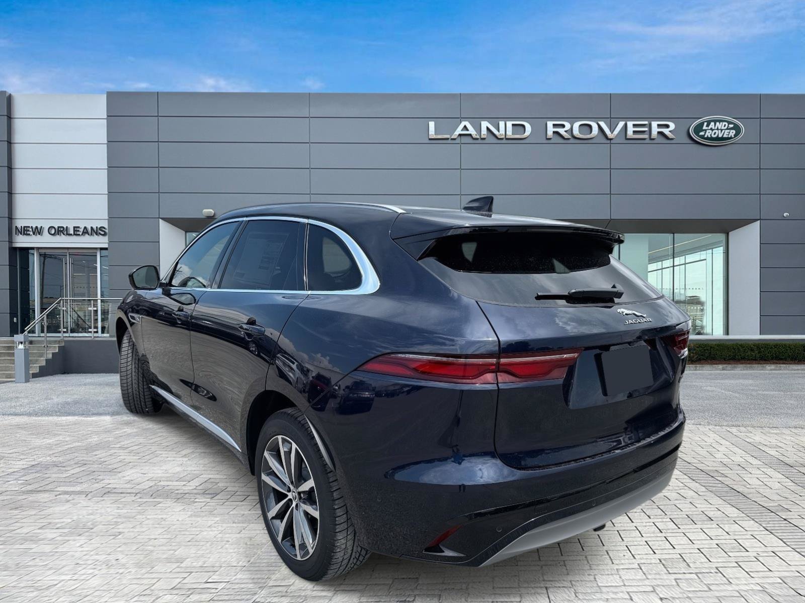 New 2026 Jaguar F-PACE R-Dynamic S AWD/4WD image 4