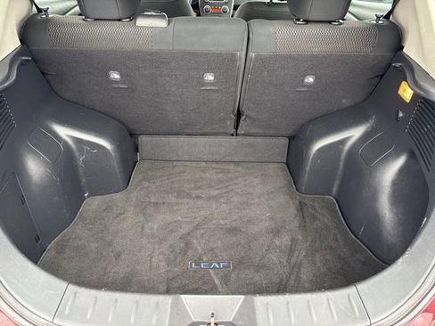 Used 2017 Nissan Leaf S image 10