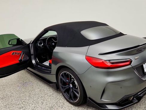 Used 2023 BMW Z4 M40i w/ Premium Package RWD image 9