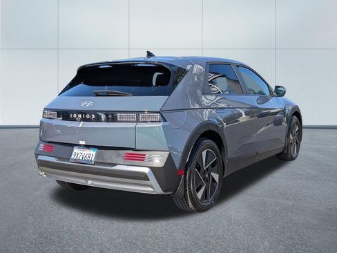 Certified 2026 Hyundai Ioniq 5 SEL RWD image 6