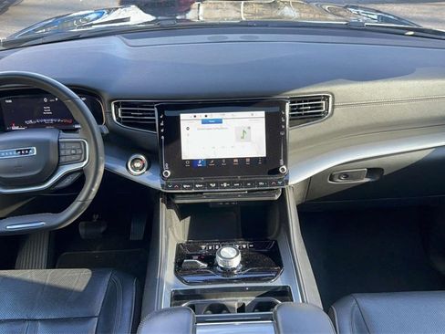 Used 2022 Jeep Wagoneer Series II image 30