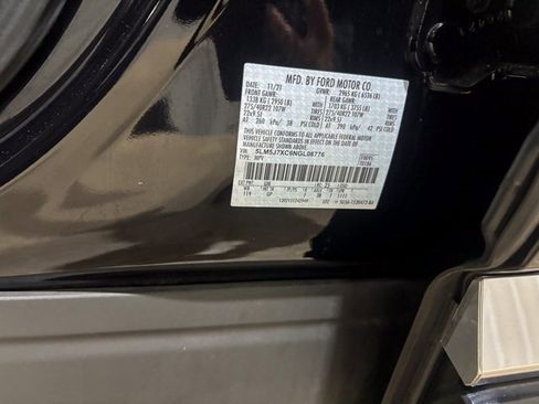 Used 2022 Lincoln Aviator Reserve w/ Equipment Group 201A image 34