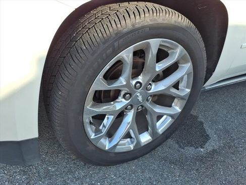 Used 2017 Chevrolet Tahoe Premier AWD/4WD image 4