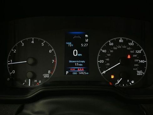 Used 2024 Toyota Corolla SE FWD image 9