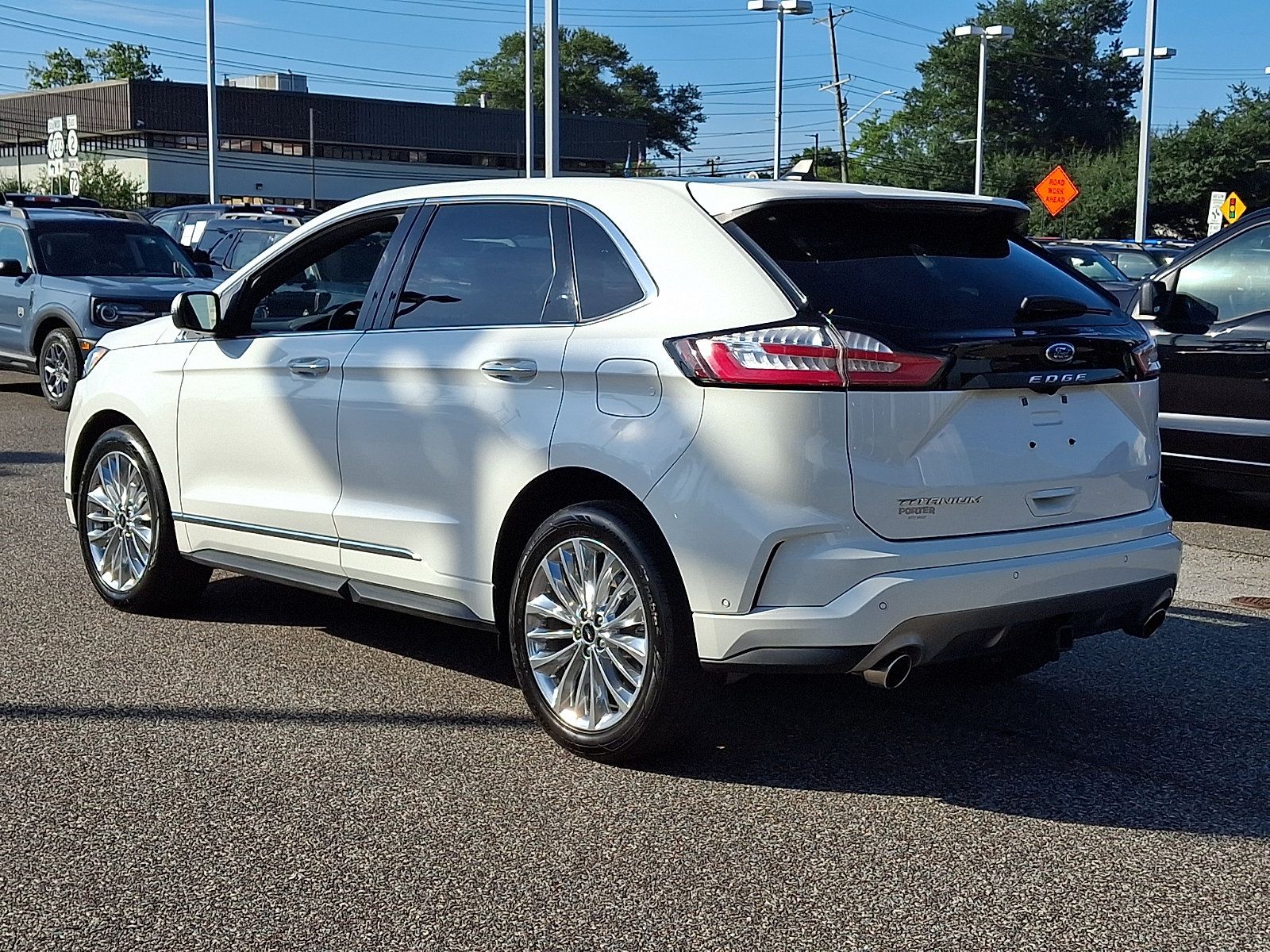 Used 2024 Ford Edge Titanium w/ Titanium Elite Package AWD/4WD image 7