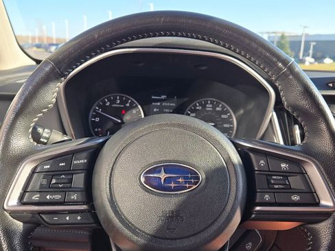 Certified 2023 Subaru Outback Limited image 32
