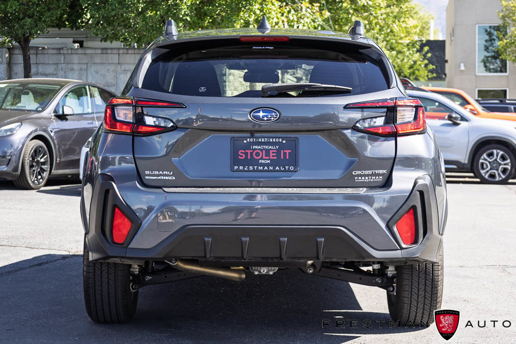 Used 2025 Subaru Crosstrek 2.5i Premium AWD/4WD image 16