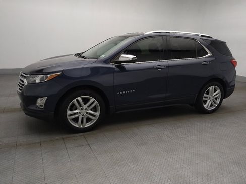 Used 2019 Chevrolet Equinox Premier image 2