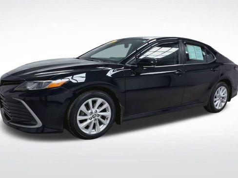 Certified 2023 Toyota Camry LE w/ Cold Weather Package image 5