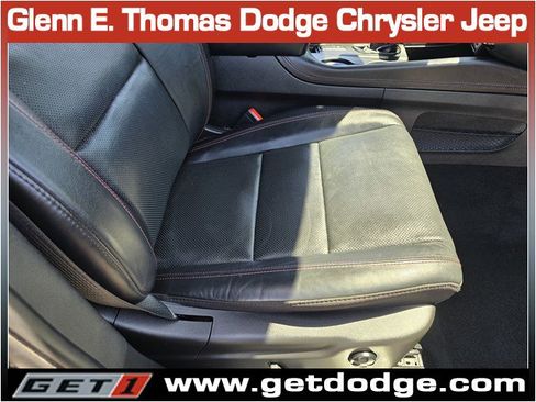 Certified 2022 Dodge Durango R/T w/ Blacktop Package AWD/4WD image 37