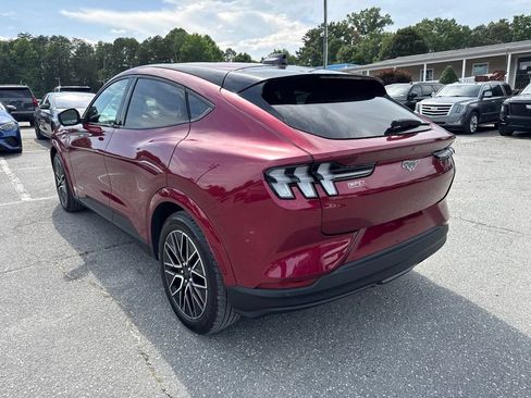Used 2025 Ford Mustang Mach-E Premium AWD/4WD image 4
