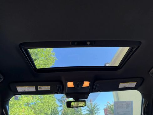 Used 2018 Nissan Armada Platinum AWD/4WD image 14