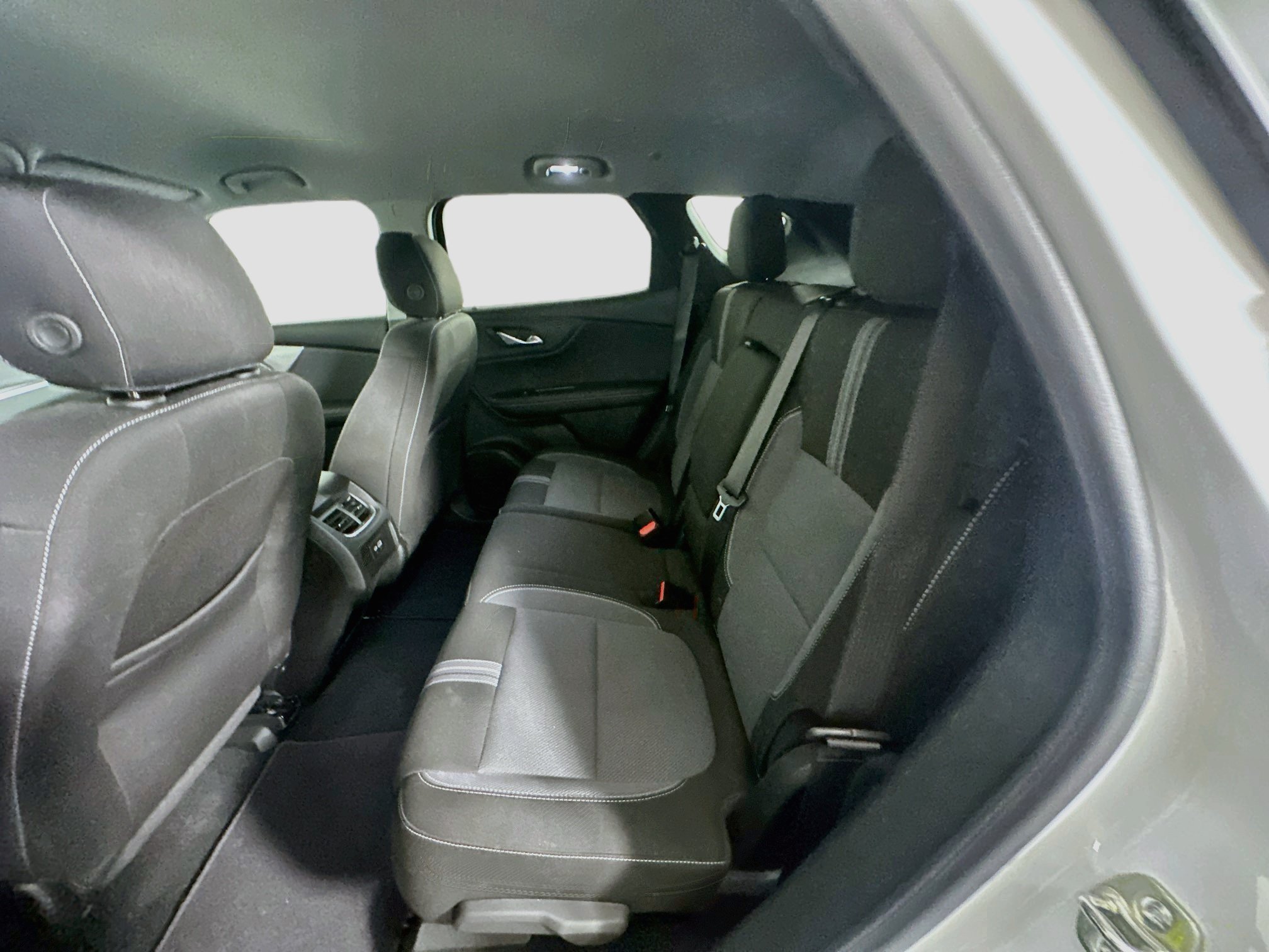 Used 2026 Chevrolet Blazer LT FWD image 27