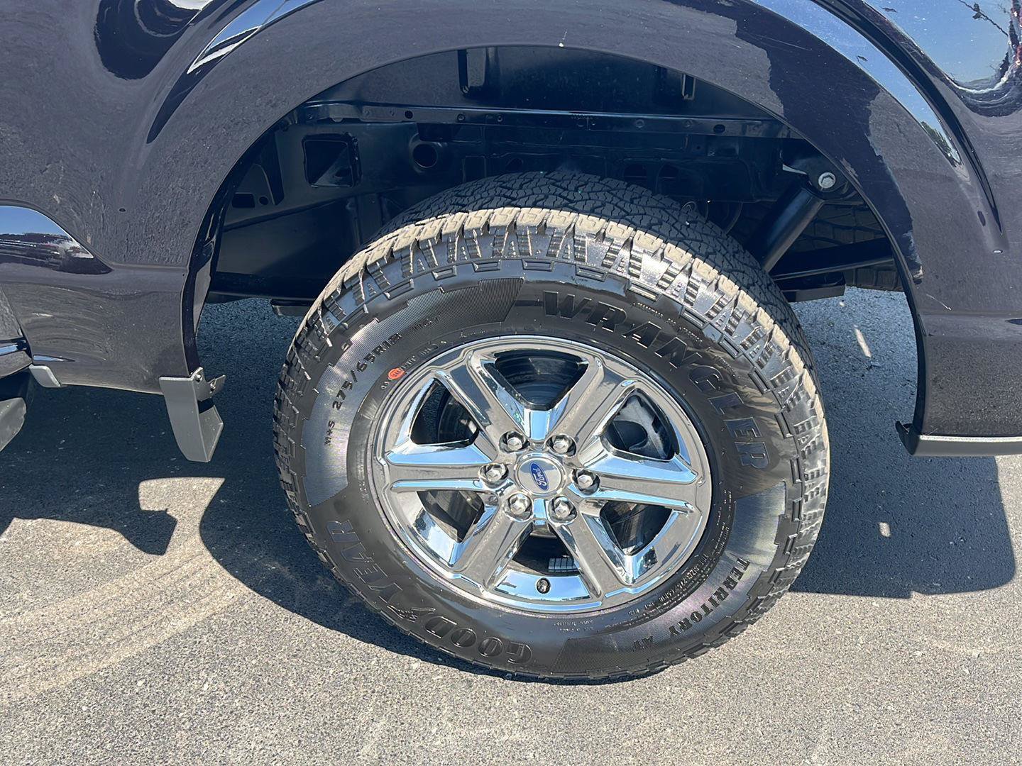 Used 2025 Ford F150 XLT w/ Equipment Group 301A Standard AWD/4WD image 34