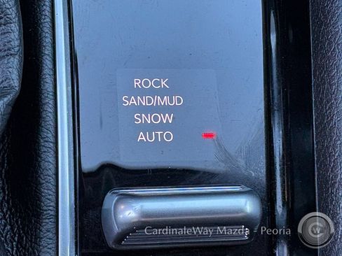 Used 2025 Jeep Compass Trailhawk AWD/4WD image 25
