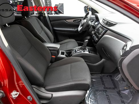 Used 2020 Nissan Rogue Sport S w/ Appearance Package FWD image 22