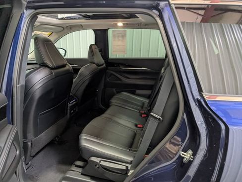 Used 2023 INFINITI QX60 Pure AWD/4WD image 10