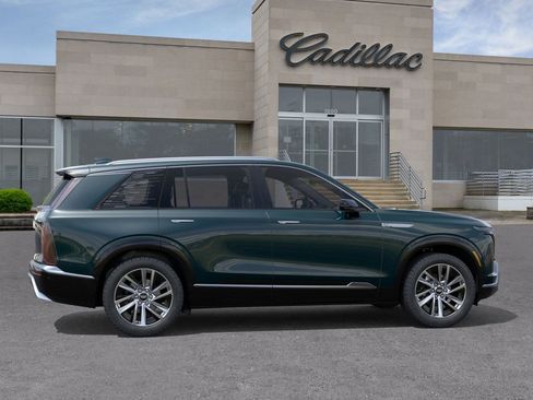 New 2026 Cadillac Vistiq Luxury w/ LPO, Floor Liner Package image 5