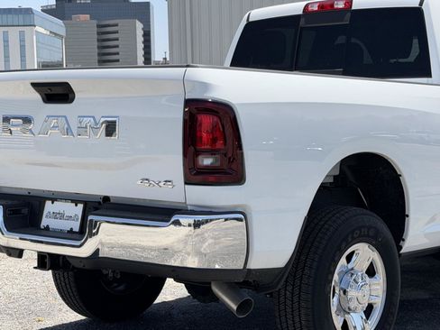 Used 2025 RAM 2500 Tradesman AWD/4WD image 10