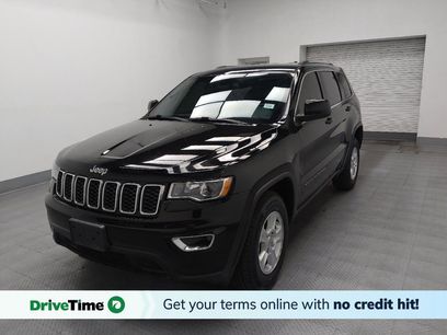 Used 2017 Jeep Grand Cherokee Laredo w/ Quick Order Package 23E