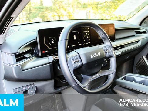 Used 2024 Kia EV9 Wind image 36