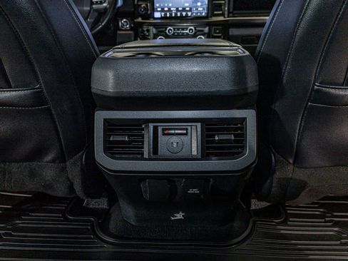 Used 2023 Ford F250 Lariat w/ Lariat Ultimate Package AWD/4WD image 23
