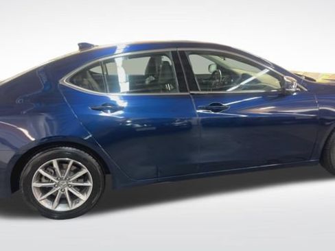 Used 2020 Acura TLX FWD image 9