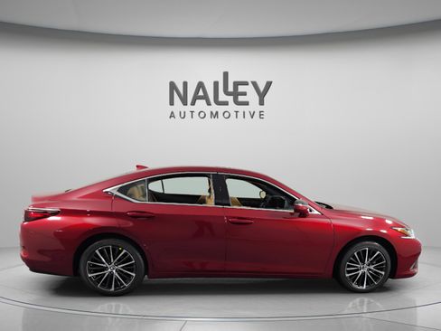 New 2025 Lexus ES 350 w/ Premium Package image 6