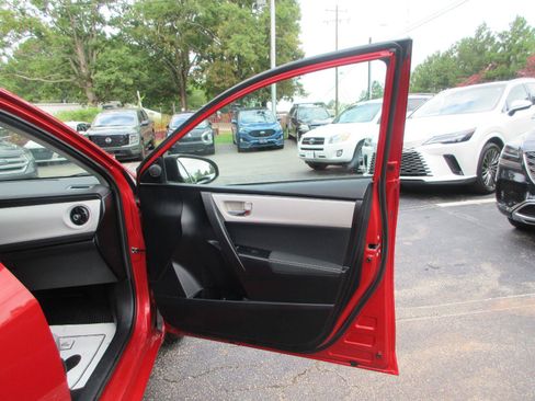 Used 2017 Toyota Corolla LE FWD image 20