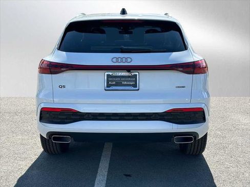 New 2025 Audi Q5 Premium image 4