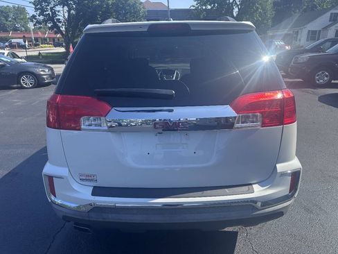 Used 2017 GMC Terrain SLE w/ Convenience Package AWD/4WD image 5