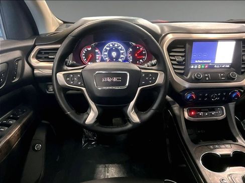 Used 2023 GMC Acadia Denali w/ Denali Ultimate Package image 18