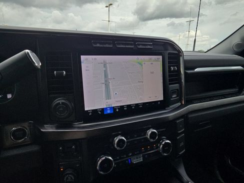 Used 2024 Ford F250 Lariat w/ Lariat Ultimate Package AWD/4WD image 24