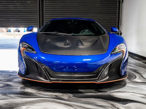 Used 2015 McLaren 650S Coupe image 3