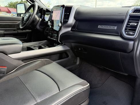Used 2025 RAM 2500 Laramie w/ Night Edition AWD/4WD image 15