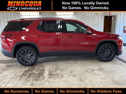 Used 2023 Chevrolet Traverse RS