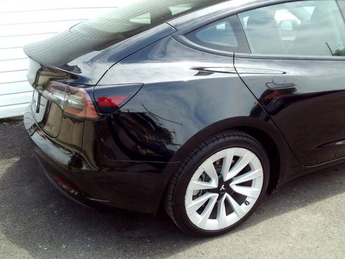 Used 2023 Tesla Model 3 Standard Range RWD image 10